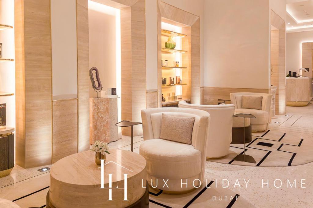Lux Iconic Views At The Palm Tower Suite 2 Дубай Экстерьер фото