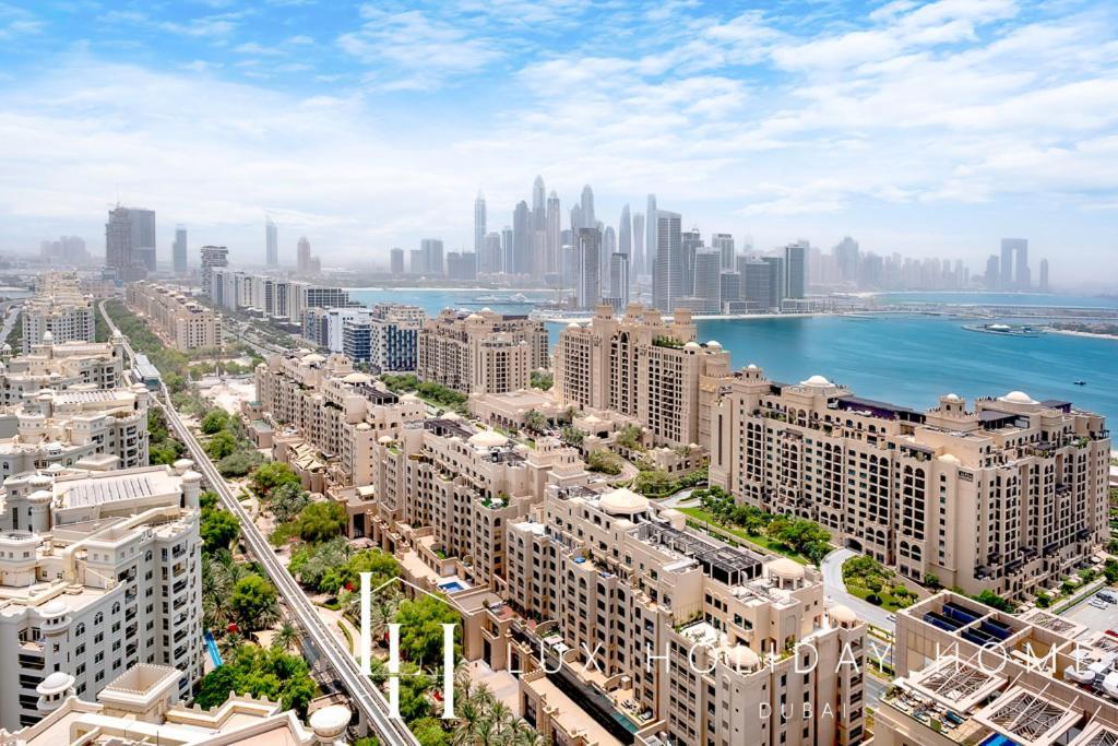 Lux Iconic Views At The Palm Tower Suite 2 Дубай Экстерьер фото
